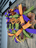 Welcome Halloween Wreath, Pumpkin Welcome Halloween Wreath, 24" Handmade Halloween Wreath